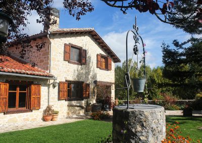 Casa rural El Covanchón con jardín en Prádena